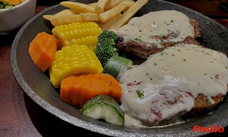 Nhà hàng Cow Express Phan Xích Long Thưởng thức steak ngon đúng điệu 6