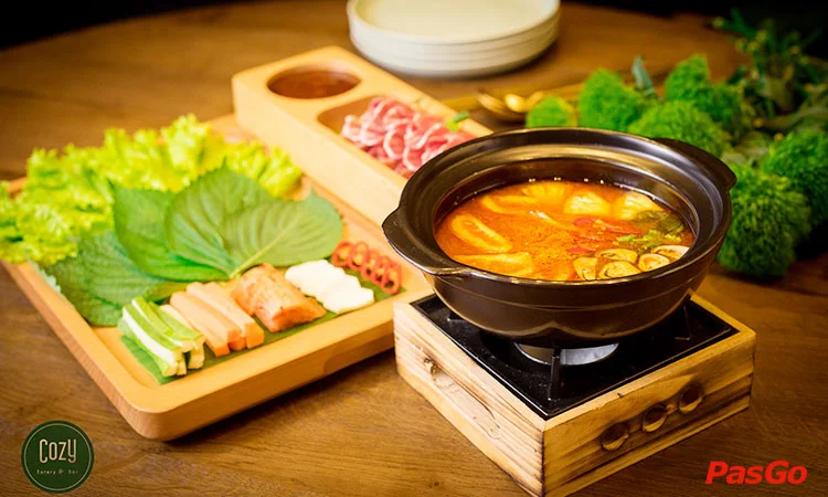 nha-hang-cozy-eatery-&-bar-nguyen-thi-minh-khai-6