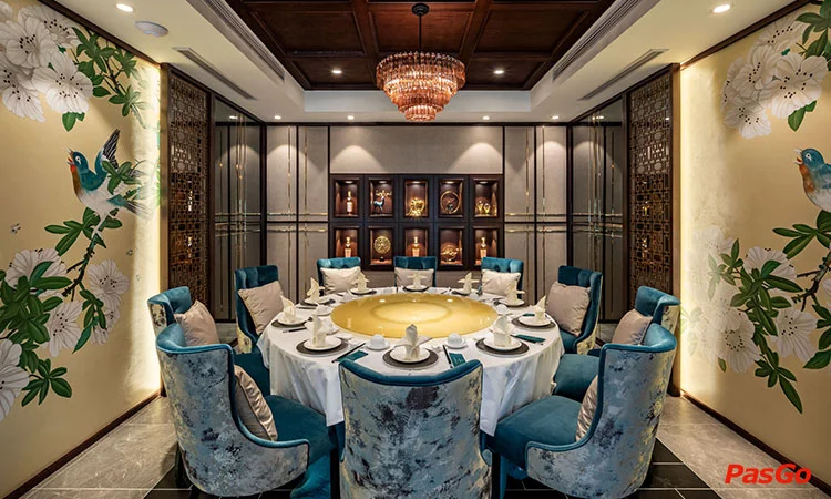 nha-hang-crystal-jade-place-ton-duc-thang-12