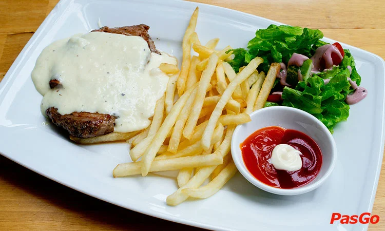 nha-hang-cube-beefsteak-&-drinks-xa-dan-4