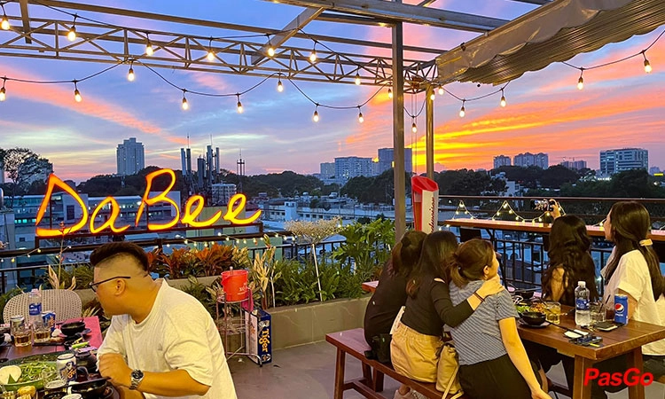 Nhà hàng DaBee Rooftop Nguyễn Duy Dương 1