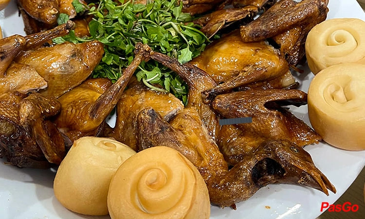 Nhà hàng DaBee Rooftop Nguyễn Duy Dương 9
