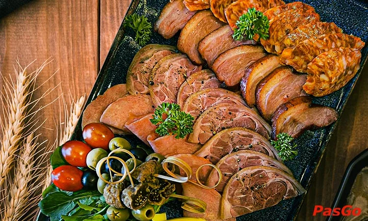 Nhà hàng D’art Bistro Vinhomes Skylake Hương vị Á Âu hấp dẫn 3