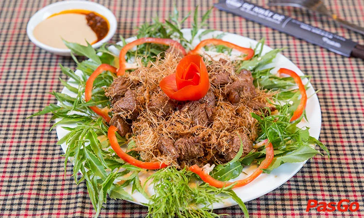 nha-hang-de-nhat-de-tran-hung-dao-4
