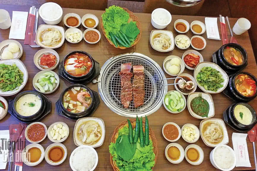 nha-hang-de-nhat-suon-nuong-vo-van-tan-7