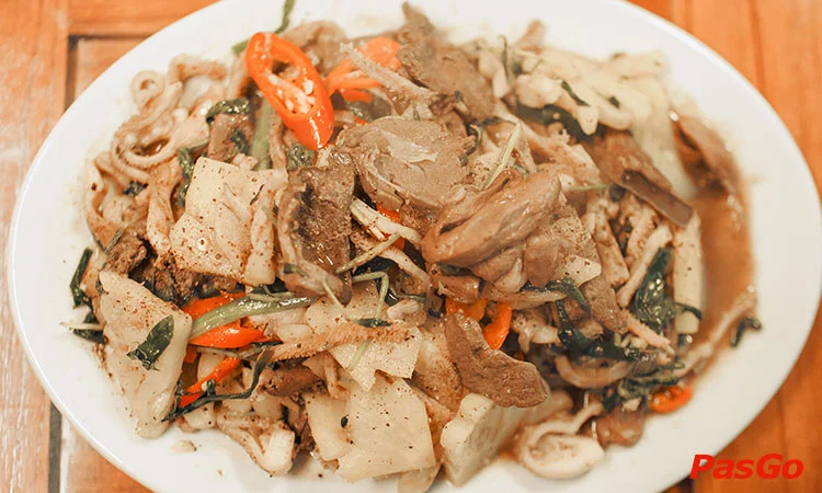nha-hang-de-nui-ha-giang-tho-thap-cau-giay-5