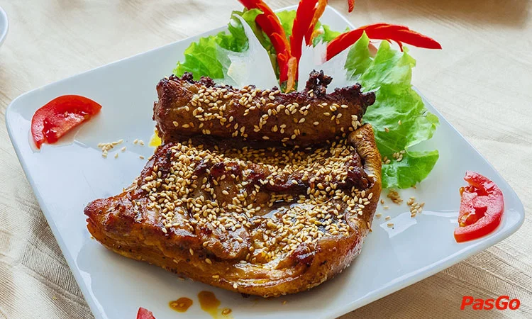 nha-hang-de-nui-luon-dong-phan-chu-trinh-2