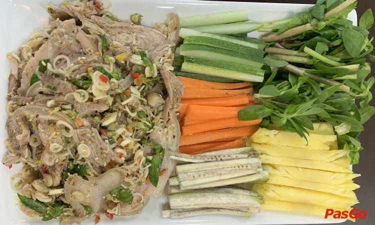 nha-hang-de-nui-luon-dong-phan-chu-trinh-4