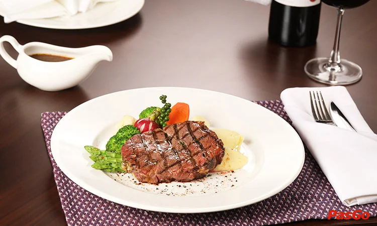 nha-hang-deli-grand-vista-hanoi-giang-vo-2