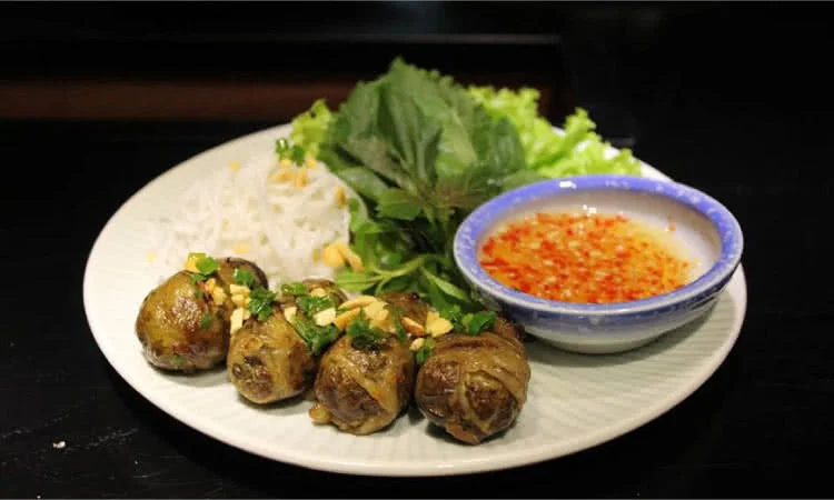 nha-hang-di-mai-quan-1-2