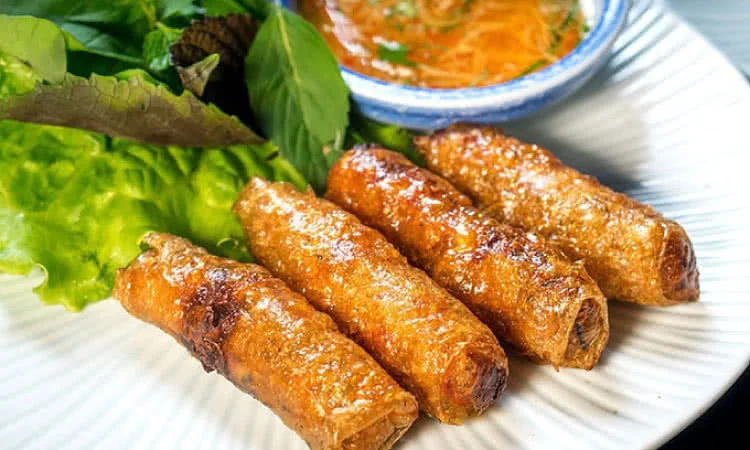nha-hang-di-mai-quan-1-8