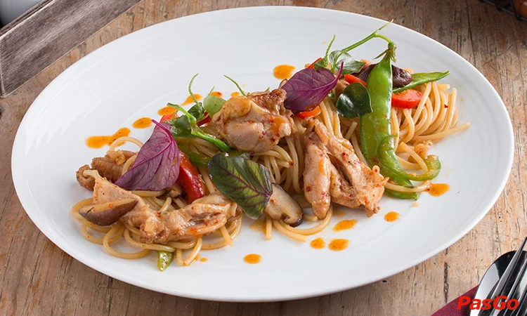 nha-hang-downtown-steakhouse-hoa-mai-6