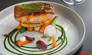 nha-hang-downtown-steakhouse-nguyen-hue-2