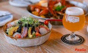 East West Brewing Võ Nguyên Giáp Bia thủ công & món Á-Âu đặc sắc 5