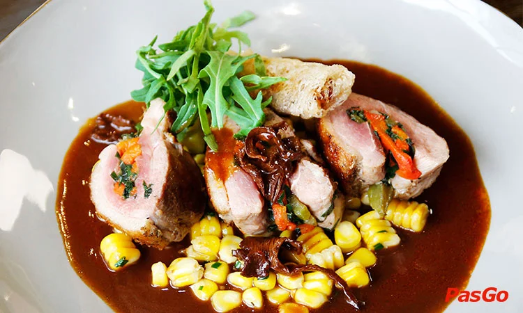 eleven-restaurant-and-cafe-le-anh-xuan-slide-8