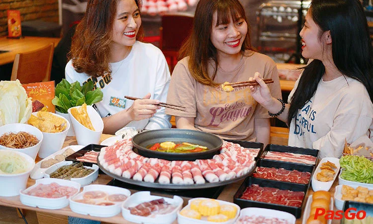nha-hang-food-house-to-hieu-2