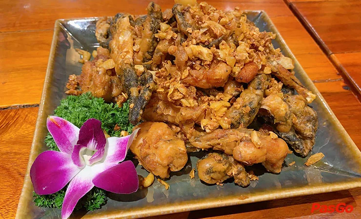 nha-hang-ga-mai-ghe-ha-tri-5
