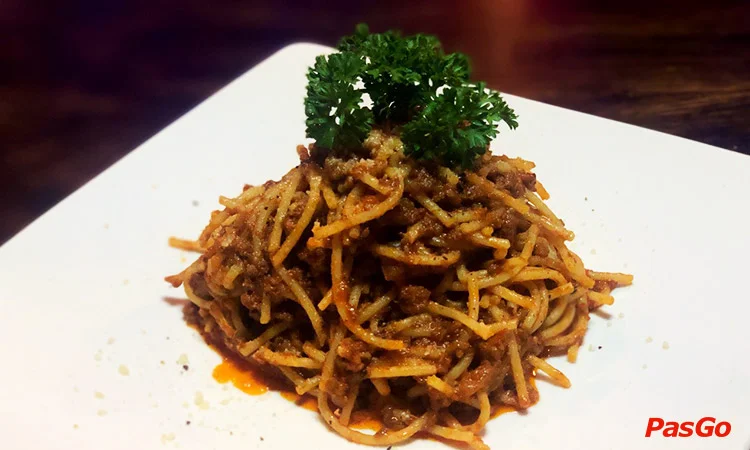 nha-hang-galleon-pub-&-dining-4