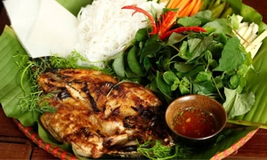 nha-hang-goc-que-183-dang-tien-dong-6