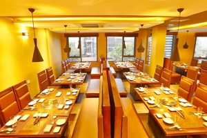 nha-hang-habit-bbq-dich-vong-hau-khong-gian-anh-3