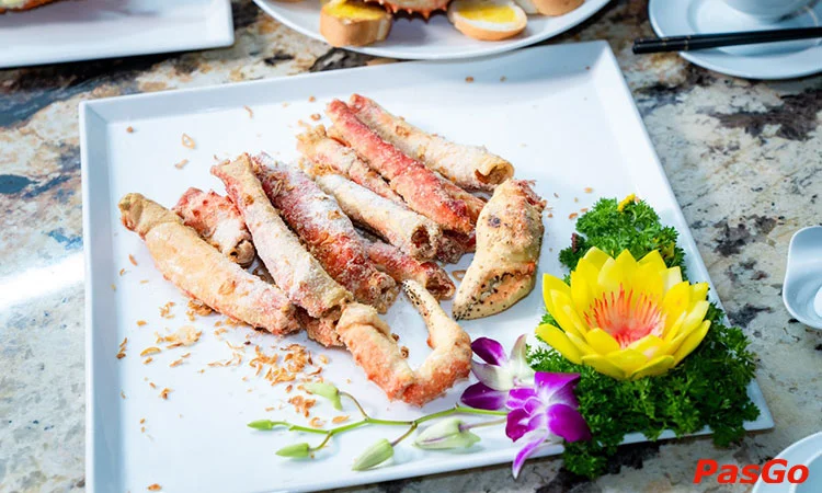 Nhà hàng Hải Sản Cua Xanh KĐT Nam Trung Yên chuyên hải sản tươi sống 3