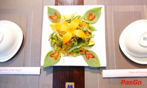 nha-hang-hai-san-gia-dinh-nguyen-van-loc-slide-4