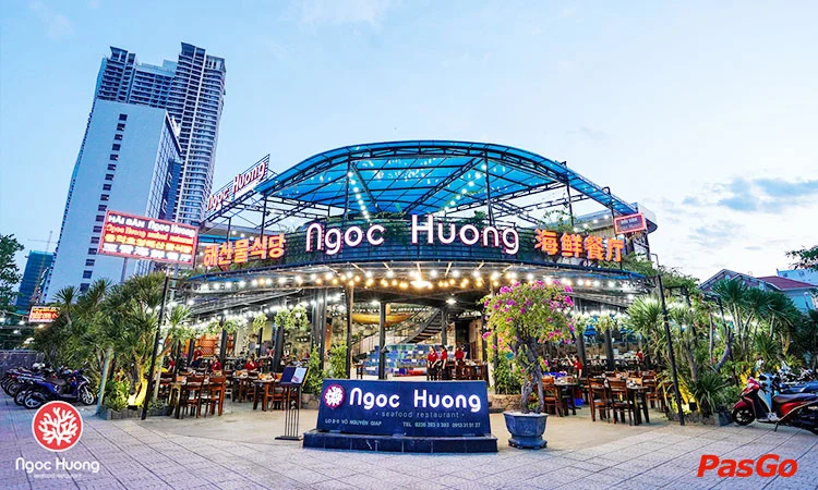 nha-hang-ngoc-huong-vo-nguyen-giap-1