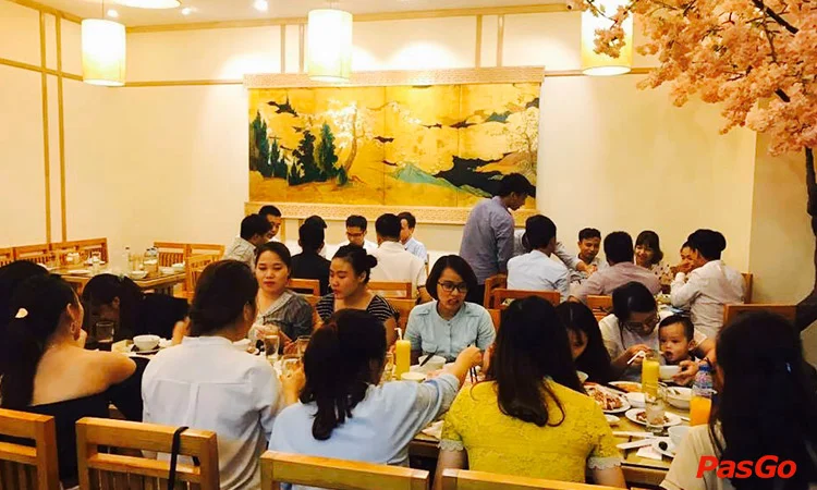 nha-hang-hai-san-nha-toi-nguyen-van-tuyet-8