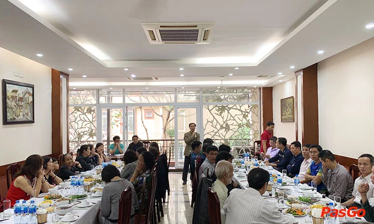 nha-hang-hai-san-trung-dung-pham-tuan-tai-10
