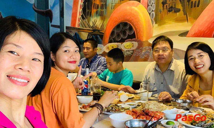 Nhà hàng Hải Sản Xóm Vắng Ngoại Giao Đoàn địa chỉ uy tín thưởng thức hải sản ngon 8