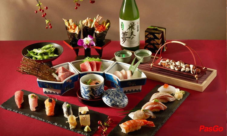 Nhà Hàng Higuchi Sushi & Grill 10