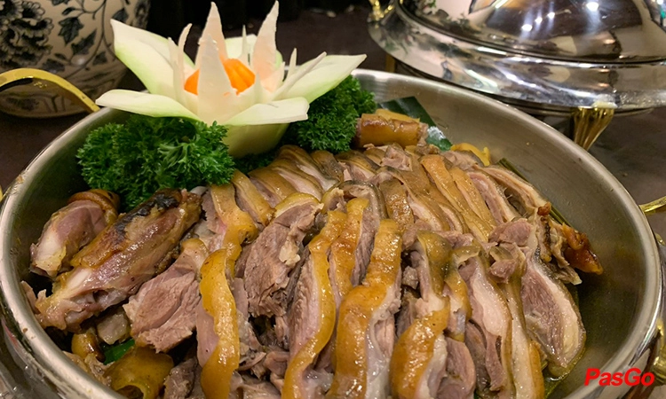 Nhà hàng Hoàng Long Tửu Trung Hòa 7