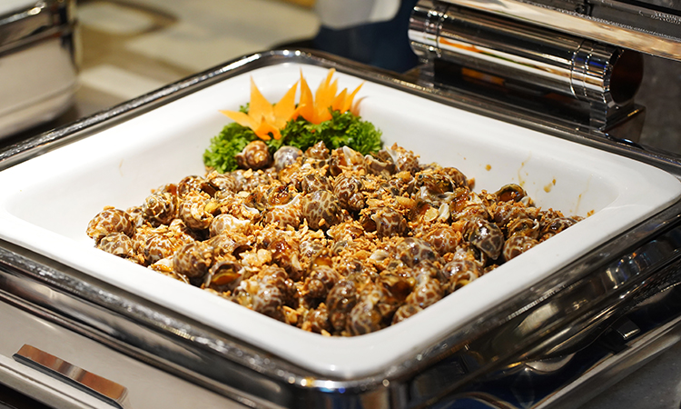 Nhà hàng Hoàng Yến Buffet Primer Nguyễn Đình Chiểu 10
