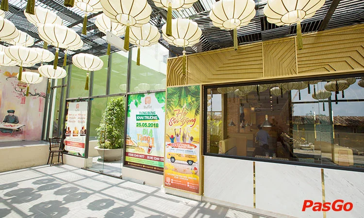 hoang-yen-buffet-van-hanh-mall-slide-9