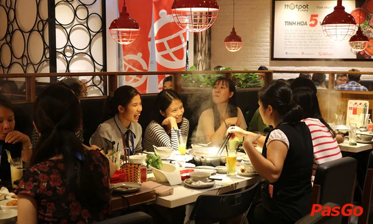 nha-hang-hotpot-story-royal-city-10