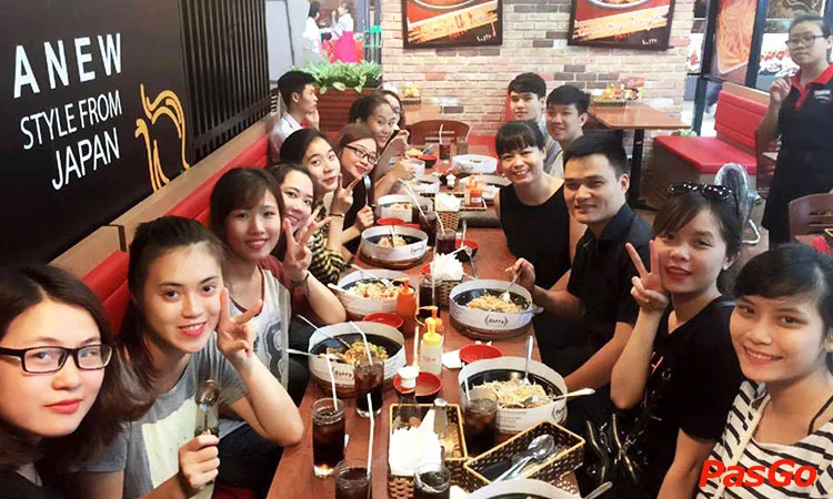 nha-hang-hotto-vincom-nguyen-chi-thanh-12