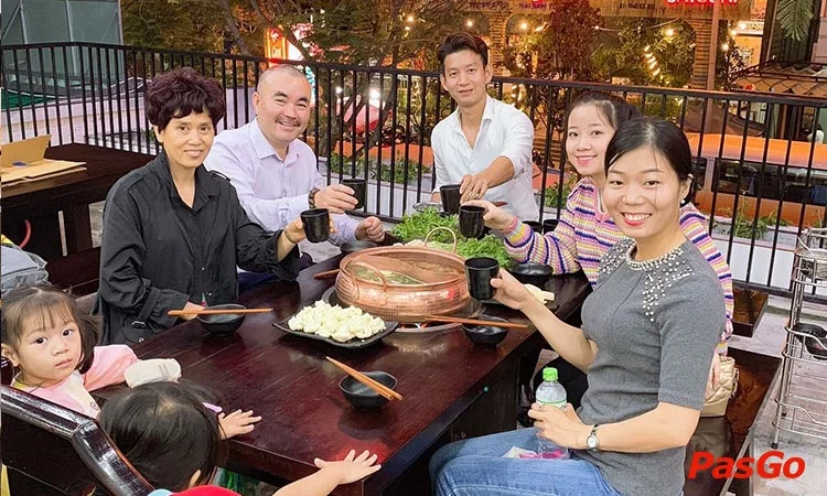 nha-hang-hua-chuong-mon-tran-bach-dang-3