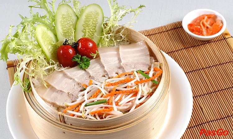 nha-hang-hue-delights-vincom-le-thanh-ton-2