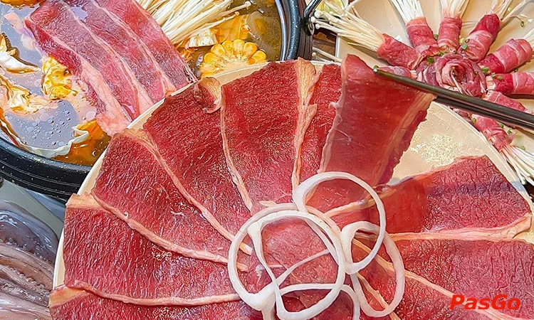 Nhà hàng Hugo BBQ Thượng Đình thu hút khách đam mê nướng lẩu Hàn Quốc 9