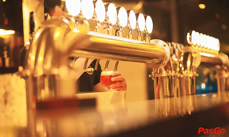 nha-hang-ibiero-craft-beer-station-le-van-luong-7