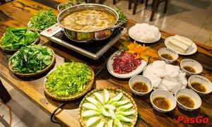 nha-hang-khoi-bep-2-linh-dam-1
