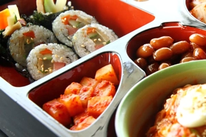 nha-hang-kimchi-kimchi-dinh-tien-hoang-1a