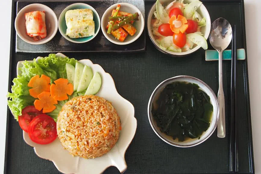 nha-hang-kimchi-kimchi-dinh-tien-hoang-6a