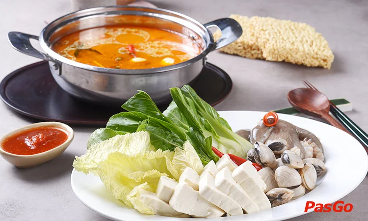 nha-hang-king-bbq-buffet-ho-guom-plaza-slide-3