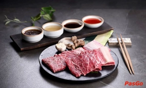nha-hang-king-bbq-deli-royal-city-nguyen-trai-slide-1