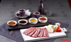 nha-hang-king-bbq-vincom-ba-trieu-slide-3