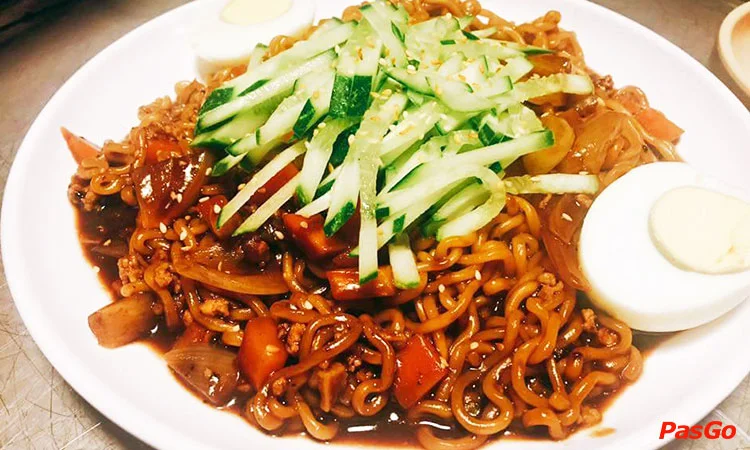 nha-hang-king-dakgalbi-ho-tung-mau-8