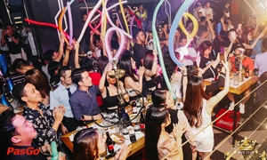 nha-hang-kingdom-beer-club-le-van-sy-slide-3