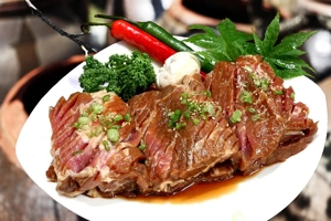 nha-hang-kpop-bbq-pham-hung-mon-an-2
