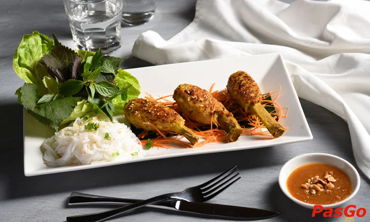 nha-hang-la-maison-deli-8